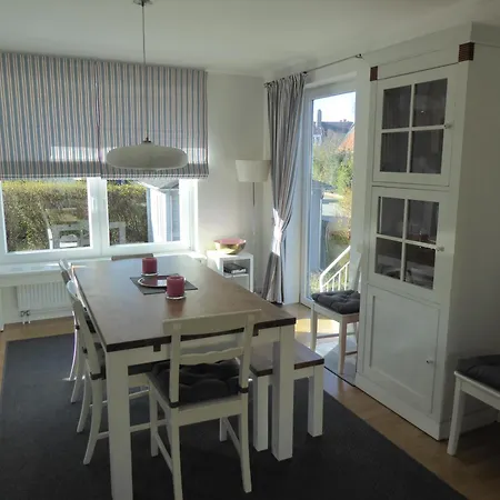 Timmendorfer Strandferienhaus Apartamento