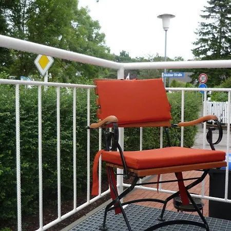 Timmendorfer Strandferienhaus Apartamento *
